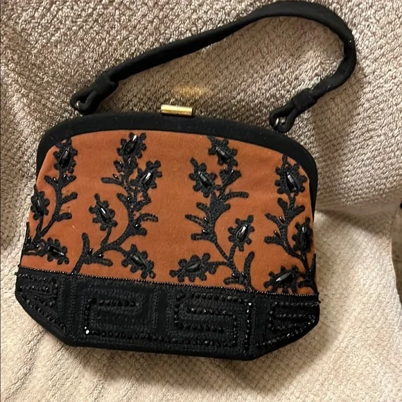 Elegant Black and Tan Embroidered Women's Bag - Picture 3 of 5
